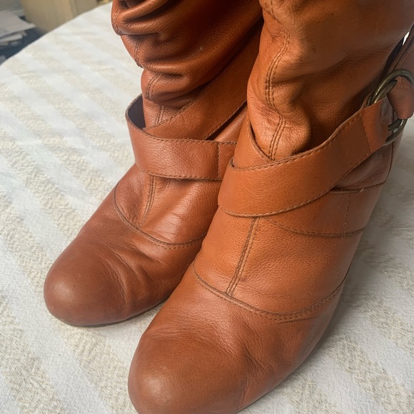 Steve Madden Brown leather mid calf boot - Picture 2 of 14